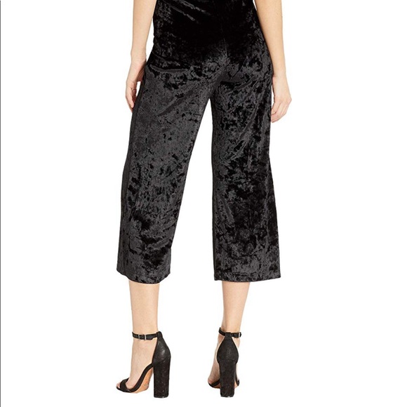 Lysse Velvet Crop Pants - Picture 4 of 8